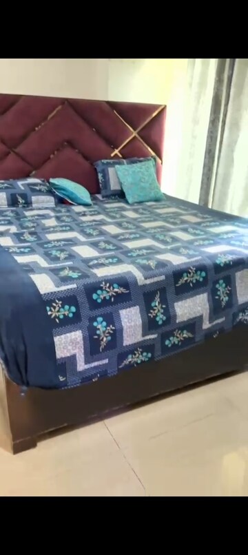Bedroom in 2 BHK Apartment at Gaur City 6th Avenue, Sector 4 Greater Noida – for Rent