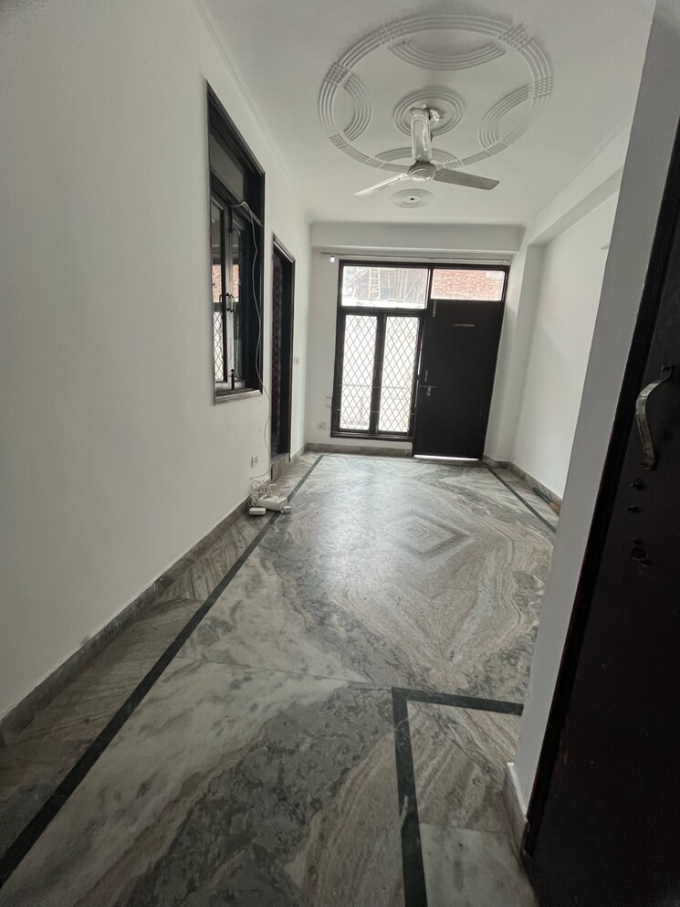 Bathroom, neb sarai 1 Bedroom 450 Sq.Ft. Builder Floor In Neb Sarai Delhi 9026672
