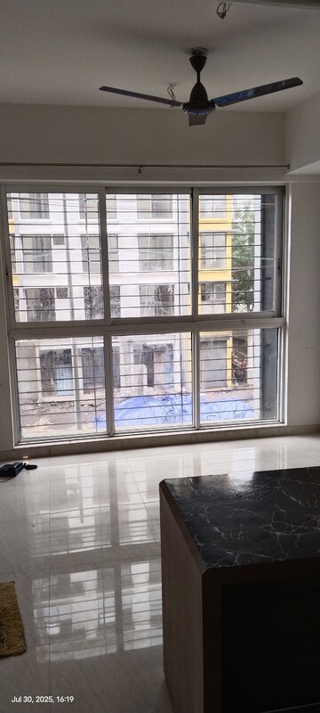 Room in 2 BHK Apartment at Lodha Crown Taloja Quality Homes, Dombivli East – for Rent