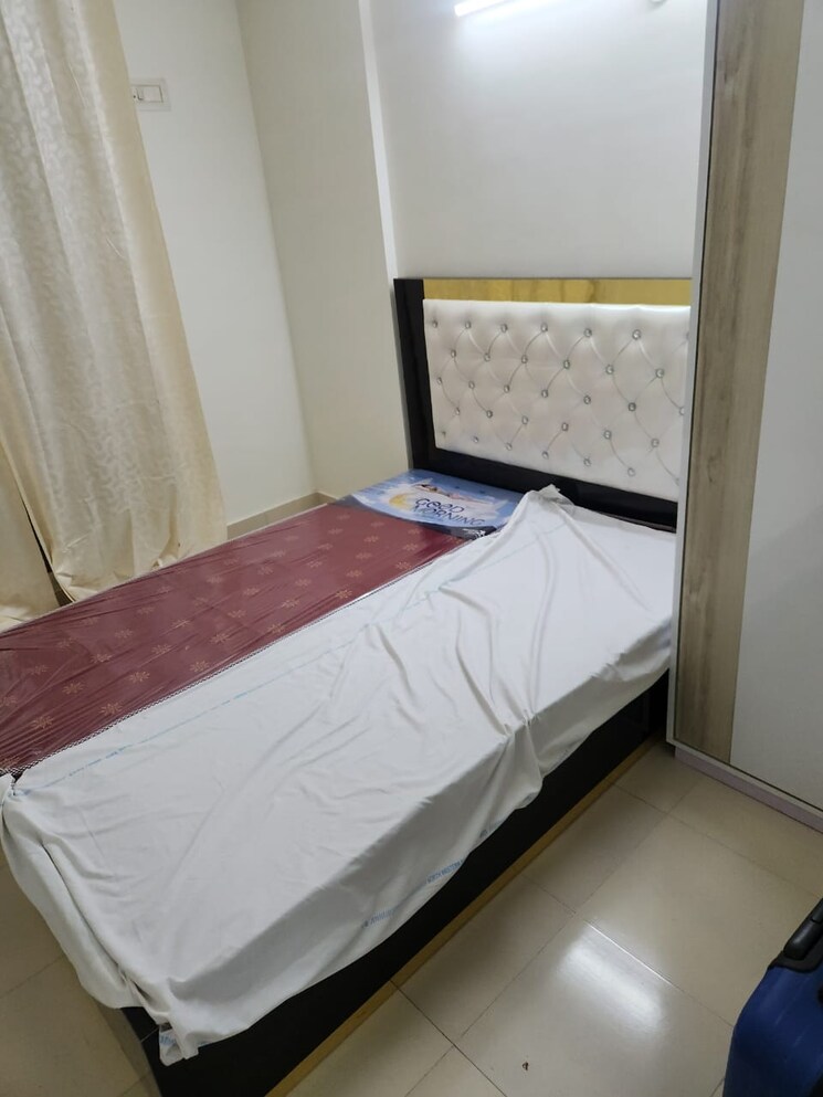 Bedroom, adore-happy-homes 2 Bedroom 505 Sq.Ft. Apartment In Sector 86 Faridabad 9026702