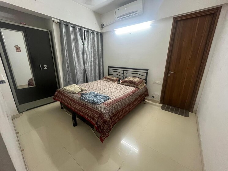 Bedroom, kalpataru-the-sunrise 2 Bedroom 535 Sq.Ft. Apartment In Kolshet Road Thane 9024708