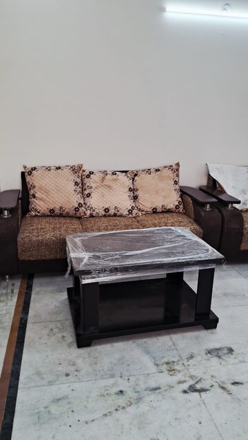 Bedroom in 2 BHK Builder Floor at Subhash Nagar – for Rent
