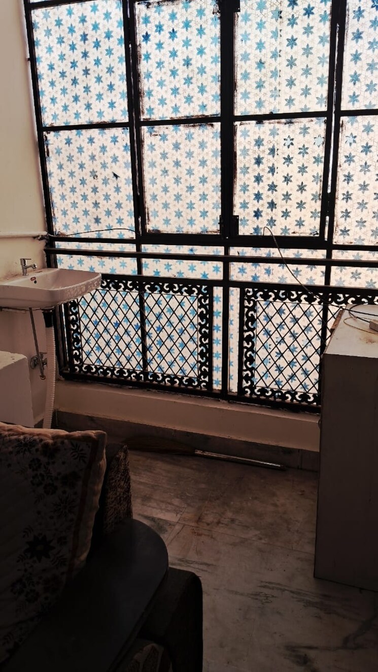 Balcony, subhash nagar 2 Bedroom 110 Sq.Yd. Builder Floor In Subhash Nagar Delhi 9026711