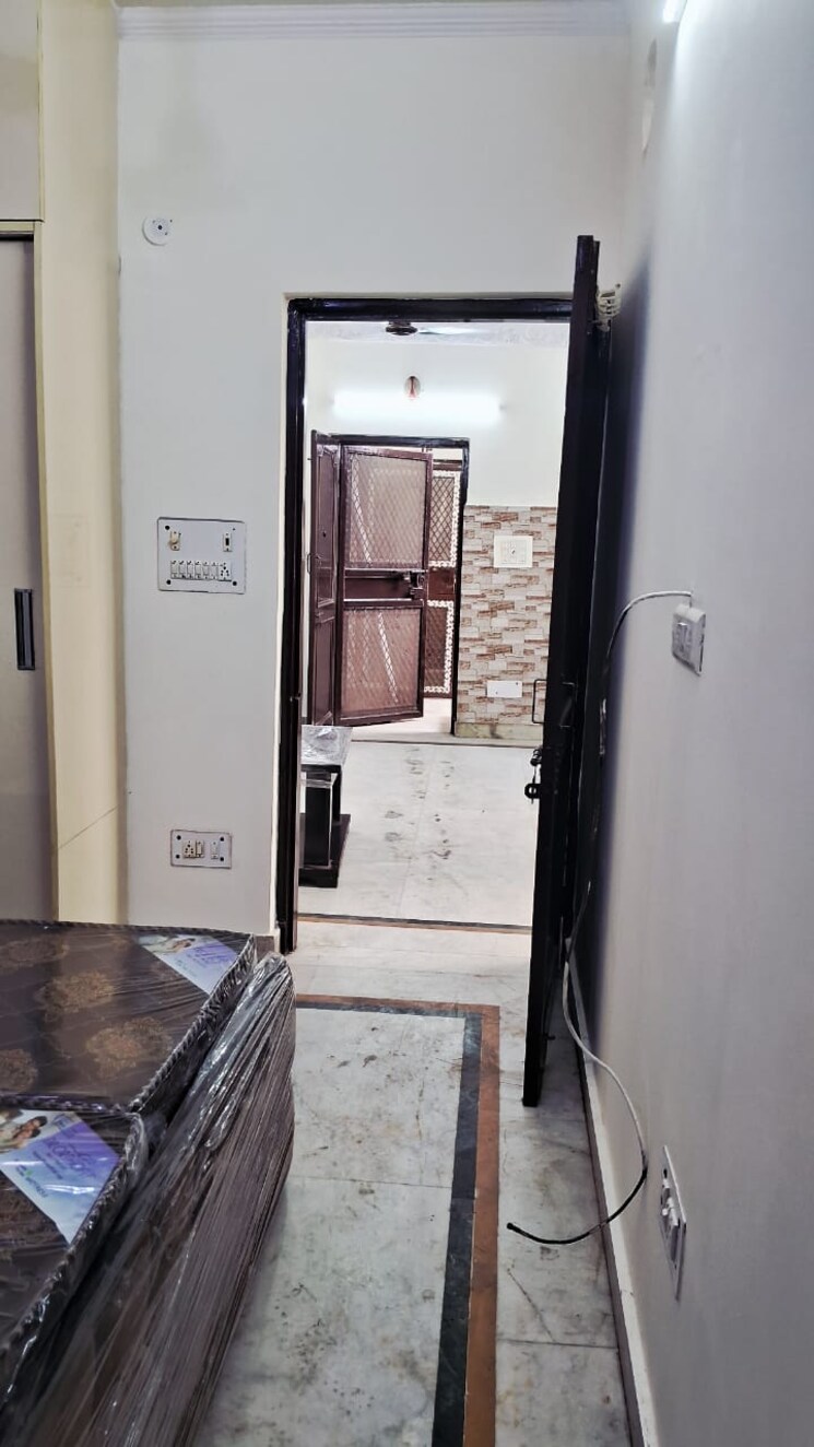 undefined, subhash nagar 2 Bedroom 110 Sq.Yd. Builder Floor In Subhash Nagar Delhi 9026711