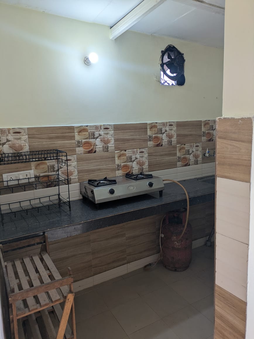 1 RkBuilder Floor For Rent in RWA Apartments Sector 45