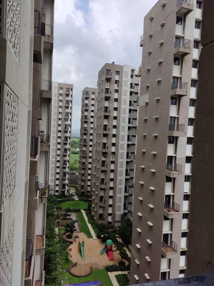 Exterior View, lodha-lakeshore-greens 2 Bedroom 728 Sq.Ft. Apartment In Dombivli East Thane 9026751