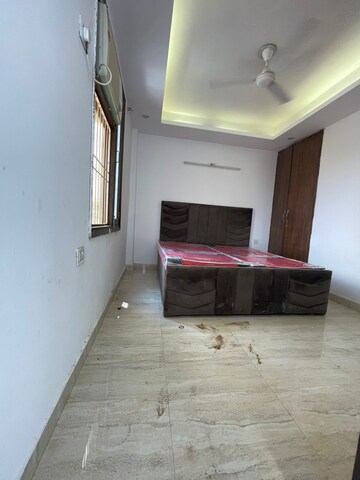 Furnished Amenities in 1 BHK Builder Floor at Saket – for Rent