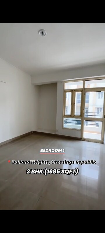 Room in 3 BHK Apartment at Bulland Heights, Sain Vihar – for Sale