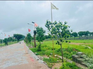 Plot Area in 6+ BHK Villa at Pahadiya Road – for Sale