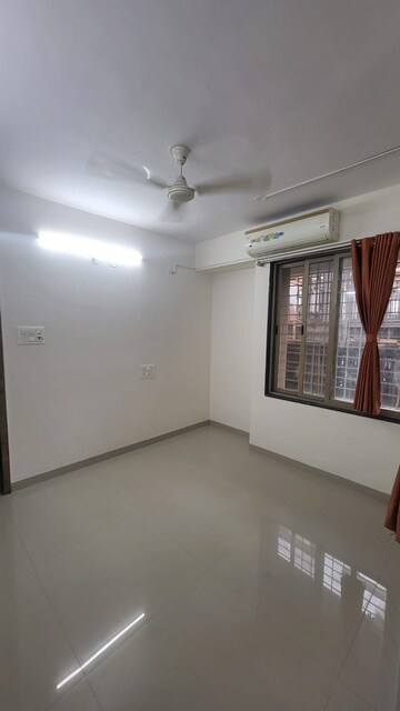 Room in 2 BHK Apartment at Royal Orchid Mohan Nagar, Baner – for Rent