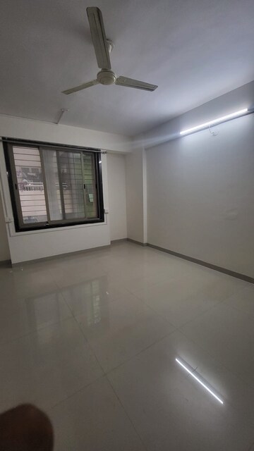 Room in 2 BHK Apartment at Royal Orchid Mohan Nagar, Baner – for Rent