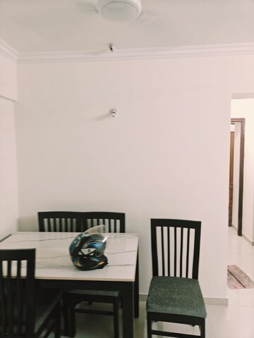 Room in 1 BHK Apartment at Raunak Unnathi Woods Phase 7 A And B, Ghodbunder Road – for Rent