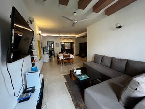 Team Area in 3 BHK Builder Floor at Greater Kailash ii – for Sale