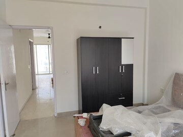 Bathroom in 2.5 BHK Builder Floor at Orchid Island, Sector 51 – for Rent