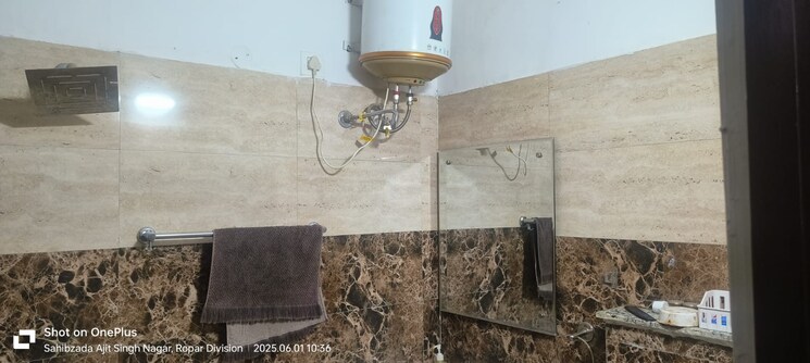 Bathroom, ambala highway 3 Bedroom 1100 Sq.Ft. Builder Floor In Ambala Highway Zirakpur 9026831