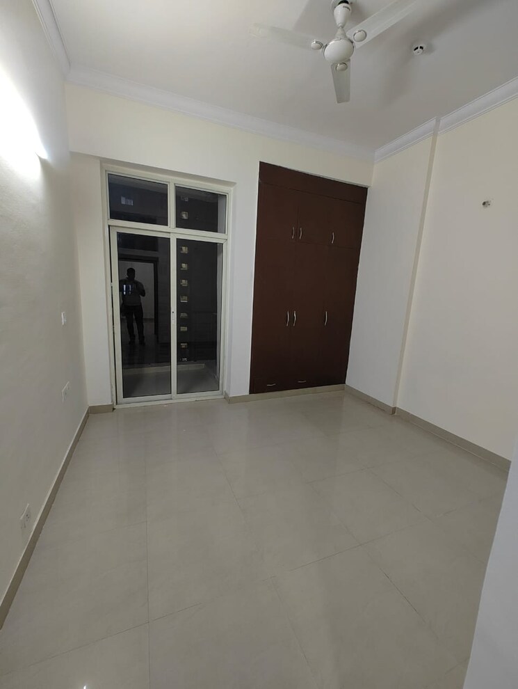 Room, assotech-windsor-court 3 Bedroom 1465 Sq.Ft. Apartment In Sector 78 Noida 9026862