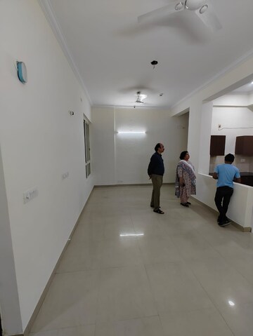 Team Area in 3 BHK Apartment at Assotech Windsor Court, Sector 78 – for Rent