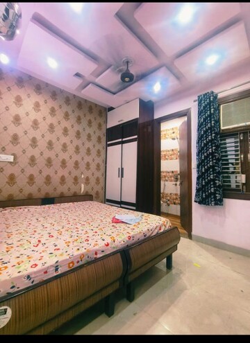 Bedroom in 2 BHK Builder Floor at Dwarka Mor – for Rent