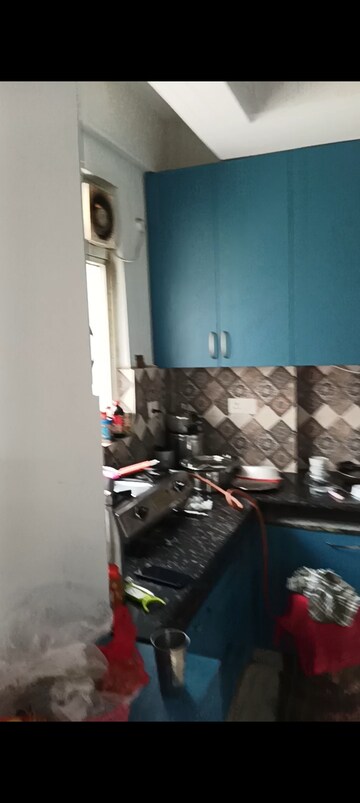 Team Area in 2 BHK Builder Floor at Signature Global Park, Sohna Sector 36 – for Sale