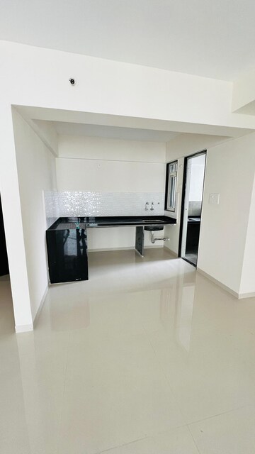 Room in 3 BHK Apartment at Basil Mondale, Mundhwa – for Rent