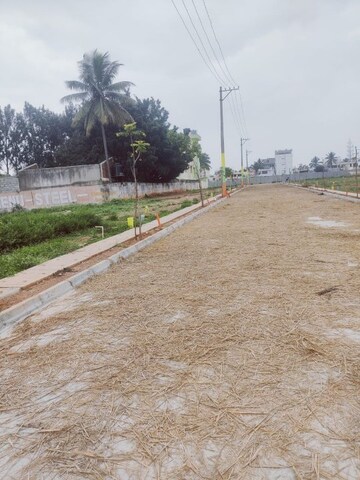 Plot For Sale in Kattigenahalli
