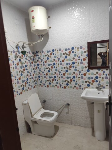 Bathroom in 2 BHK Apartment at Gaur City 2 - 14th Avenue, Sector 16c Greater Noida – for Rent
