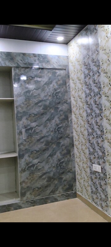 Bathroom in 3 BHK Builder Floor at Sharma Builder Floor, Sector 42 – for Sale
