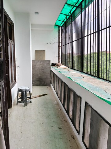 Balcony in 4 BHK Builder Floor at Sharma Builder Floor, Sector 42 – for Sale