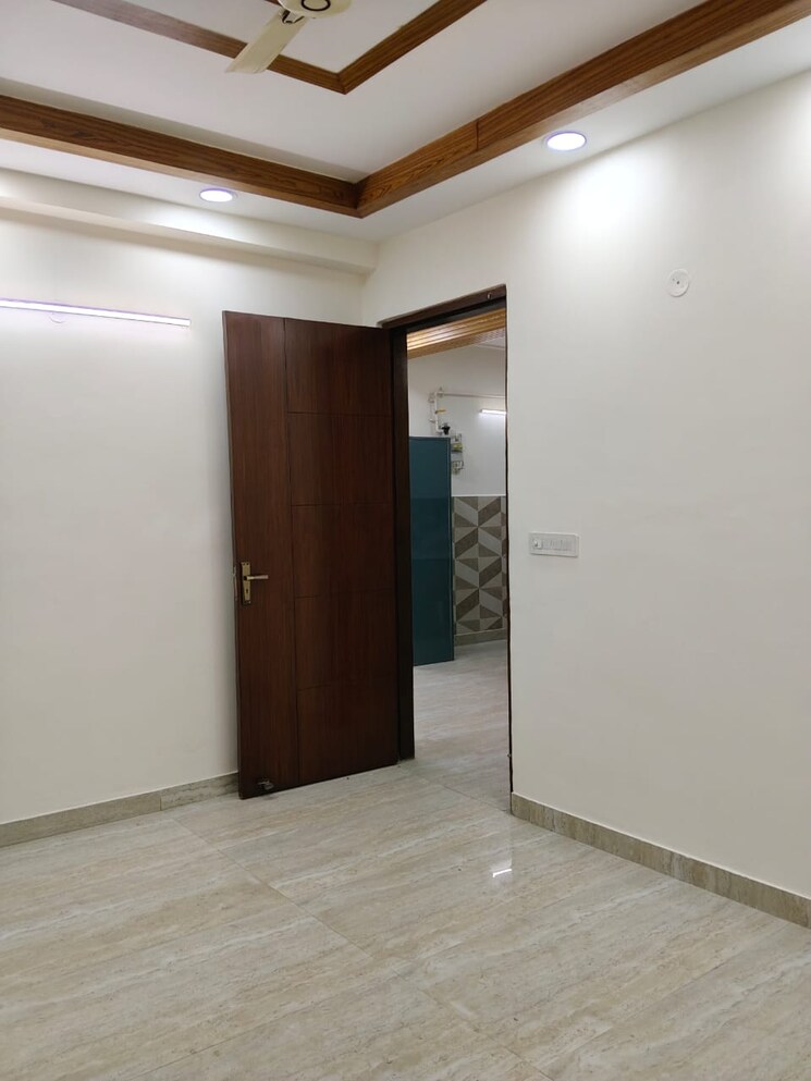 Room, sharma-builder-floor 4 Bedroom 240 Sq.Yd. Builder Floor In Sector 42 Faridabad 9027038