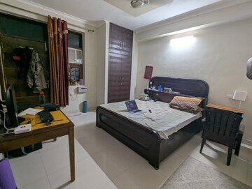 Bedroom in 2 BHK Builder Floor at Ansal Plaza Sector-23, Sector 23 – for Rent