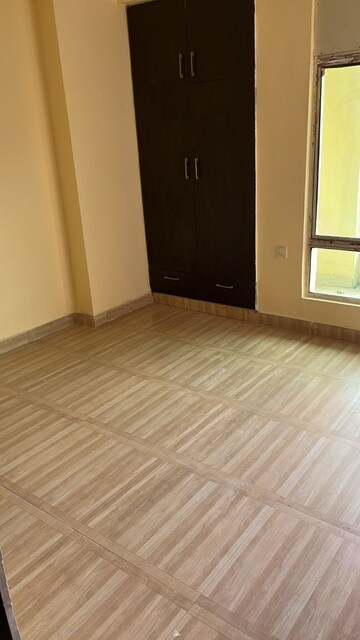 Room in 3 BHK Apartment at Star Rameshwaram, Raj Nagar Extension – for Sale