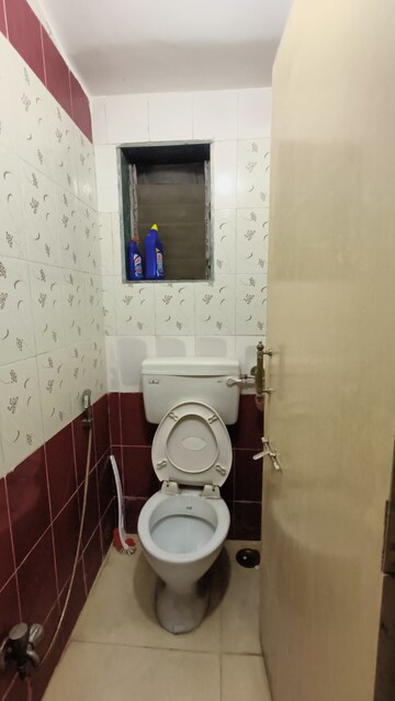 Bathroom in 1 BHK Apartment at Tulsidham Complex, Kapur Bawdi – for Rent