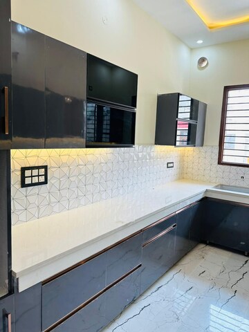 Kitchen in 3 BHK Builder Floor at Shalimar Bagh – for Sale