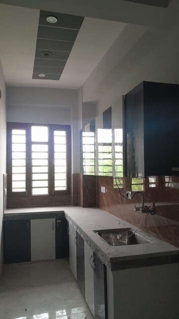 Kitchen in 1 BHK Builder Floor at Ansal Plaza Sector-23, Sector 23 – for Rent
