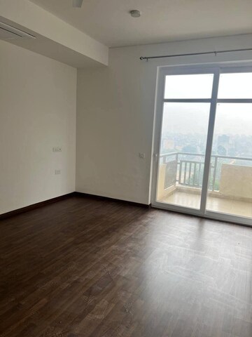 Room in 3 BHK Apartment at Godrej Meridien, Sector 106 – for Rent