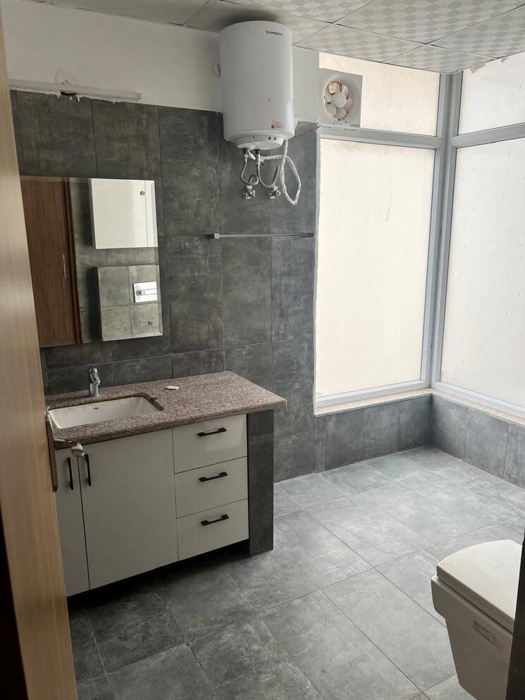 Kitchen, godrej-meridien 3 Bedroom 1855 Sq.Ft. Apartment In Sector 106 Gurgaon 9027056