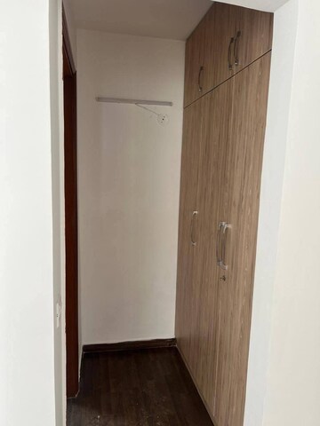 Room in 3 BHK Apartment at Godrej Meridien, Sector 106 – for Rent