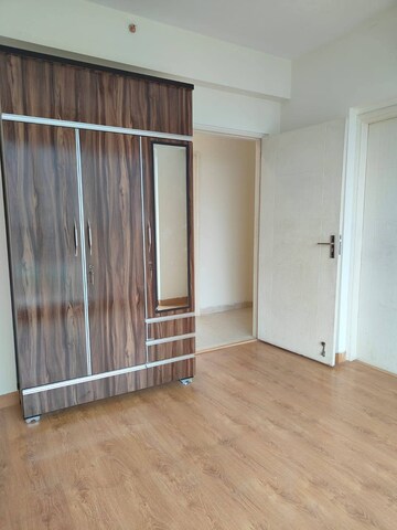 Room in 3 BHK Apartment at Godrej Meridien, Sector 106 – for Rent