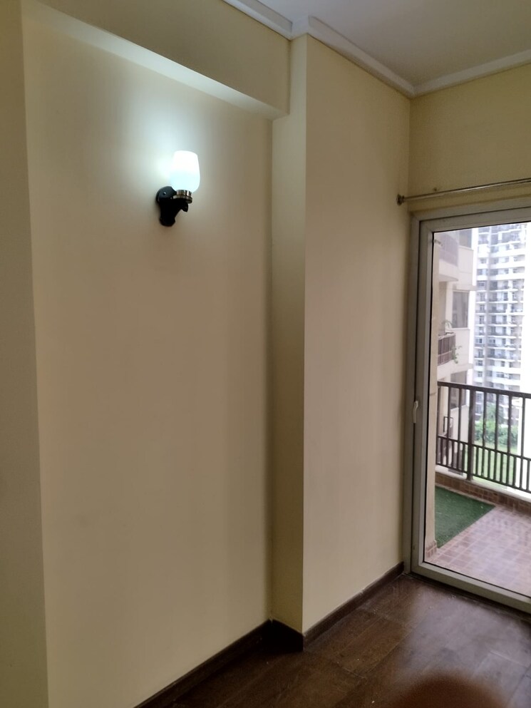 Room, dasnac-the-jewel 3 Bedroom 2175 Sq.Ft. Apartment In Sector 75 Noida 9023630