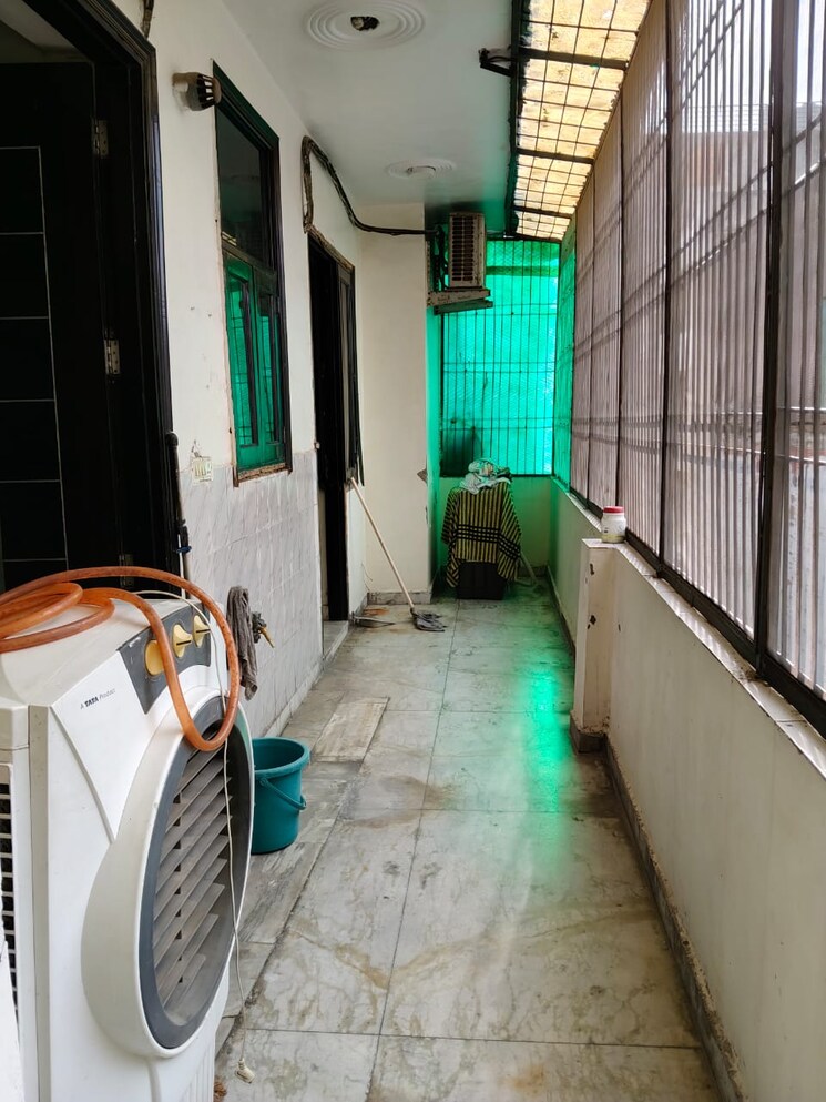 Balcony, sharma-builder-floor 3 Bedroom 205 Sq.Yd. Builder Floor In Sector 42 Faridabad 9027112