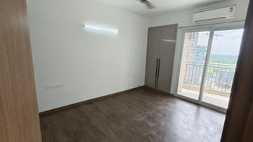 Room in 3 BHK Apartment at ATS Homekraft Pious Hideaways, Sector 150 – for Rent