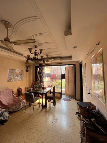 Living Room in 2 BHK Apartment at Patel Nagar – for Rent