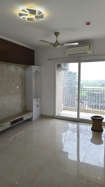 Room in 3 BHK Apartment at ATS Homekraft Pious Hideaways, Sector 150 – for Rent