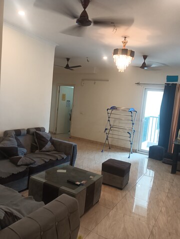 3 BHK Apartment For Rent in Gaur Yamuna City, Gaur Yamuna City
