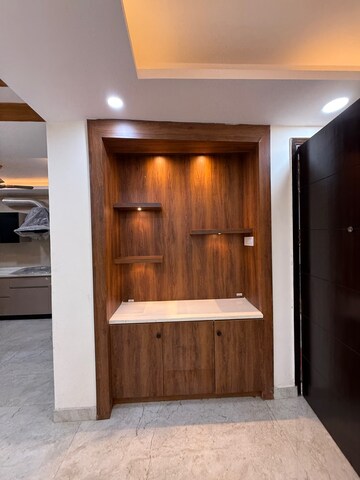 Furnished Amenities in 3 BHK Builder Floor at Ansal API Esencia, Sector 67 – for Sale