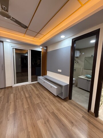 Room in 3 BHK Builder Floor at Ansal API Esencia, Sector 67 – for Sale