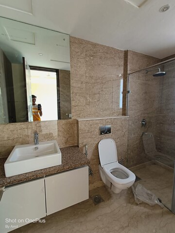 Bathroom in 4 BHK Apartment at Ambience Tiverton, Sector 50 – for Rent