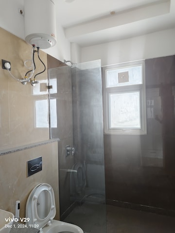 Master Bedroom in 4 BHK Apartment at Emaar Palm Terraces Select, Sector 66 – for Rent