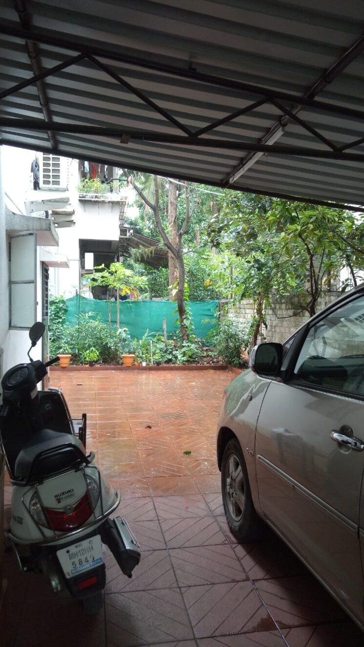  Parking, kumar-mahatma-society 4 Bedroom 2000 Sq.Ft. Villa In Kothrud Pune 9027152