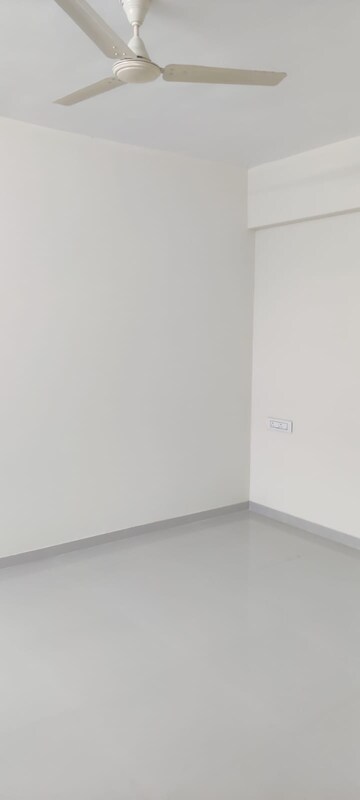 Room in 2 BHK Apartment at ANP Atlantis, Balewadi – for Rent
